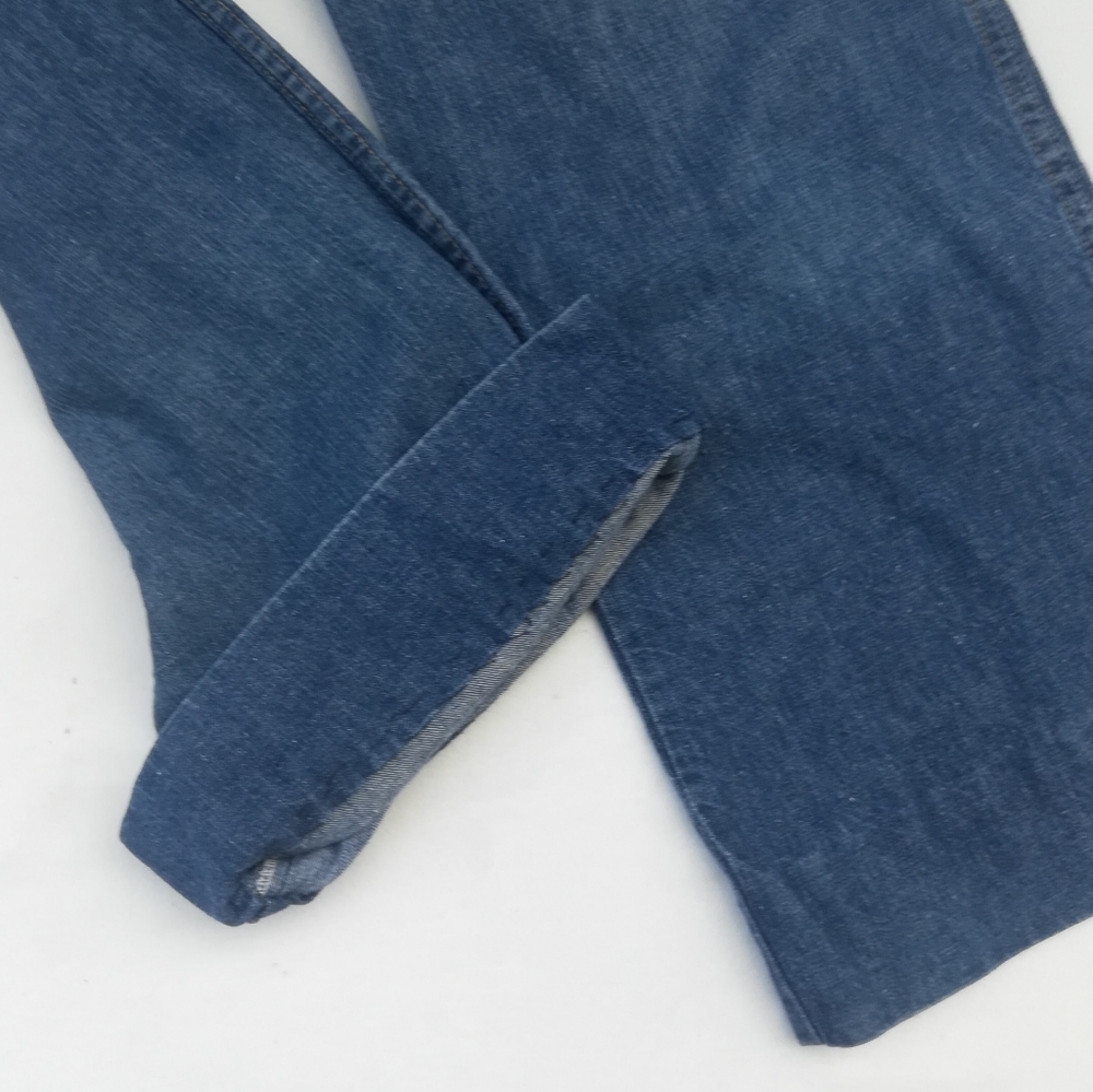 Vintage Wide Leg Wrangler Jeans - Picture 5 of 9